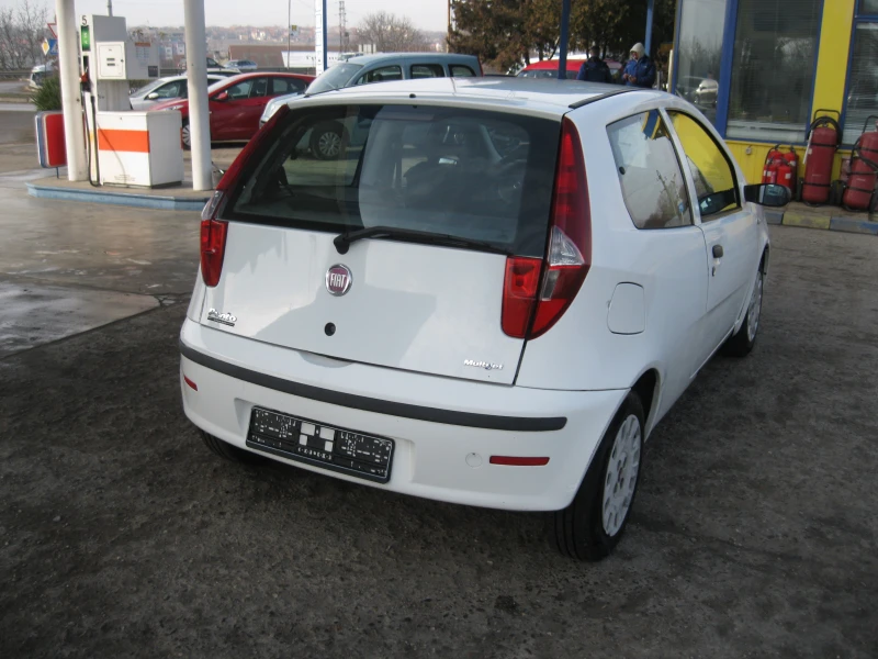 Fiat Punto 1.3 multijet, снимка 6 - Автомобили и джипове - 48809463