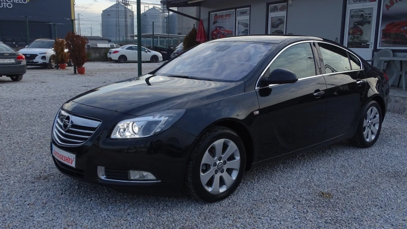 Opel Insignia 2.0CDTI-EcoFlex* Подгрев* Памет* НАВИ* ТОП, снимка 2 - Автомобили и джипове - 48814611