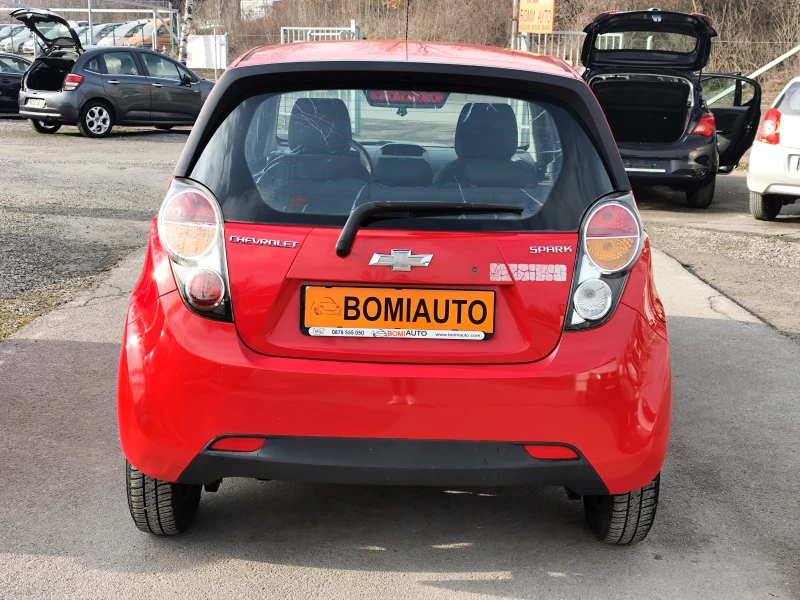 Chevrolet Spark 1.0i* KLIMA* EURO5A* , снимка 5 - Автомобили и джипове - 49124041