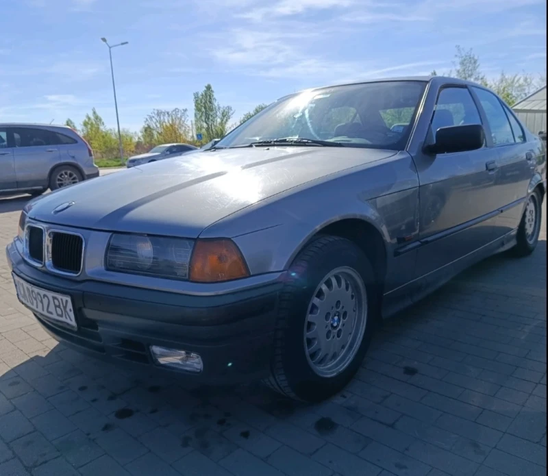 BMW 318 Бензин /газ, снимка 3 - Автомобили и джипове - 49152926