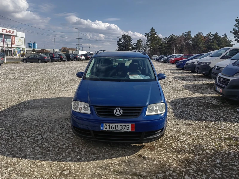 VW Touran 1.9tdi/БЕЗ РЪЖДИ, снимка 2 - Автомобили и джипове - 49178055