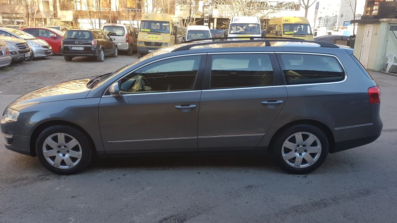 VW Passat 2.0FSI, снимка 2 - Автомобили и джипове - 49575970