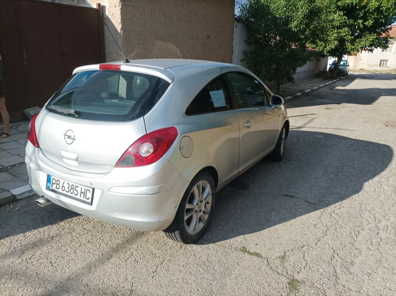 Opel Corsa, снимка 3 - Автомобили и джипове - 52450886