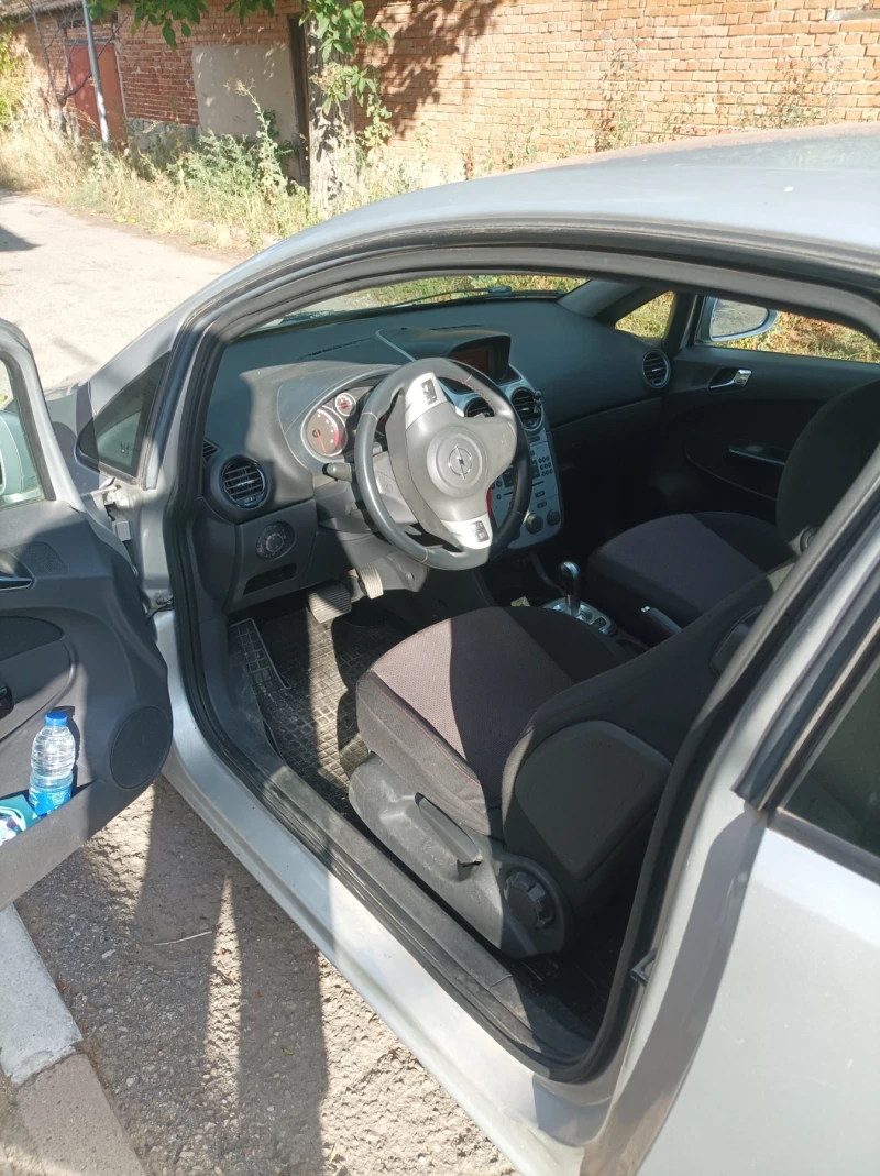 Opel Corsa, снимка 5 - Автомобили и джипове - 52450886