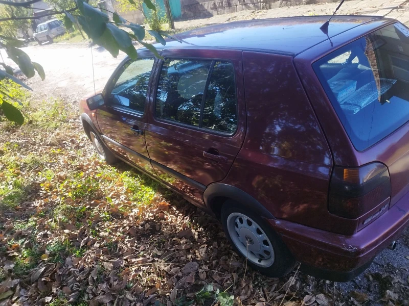 VW Golf 3, снимка 4 - Автомобили и джипове - 52495220