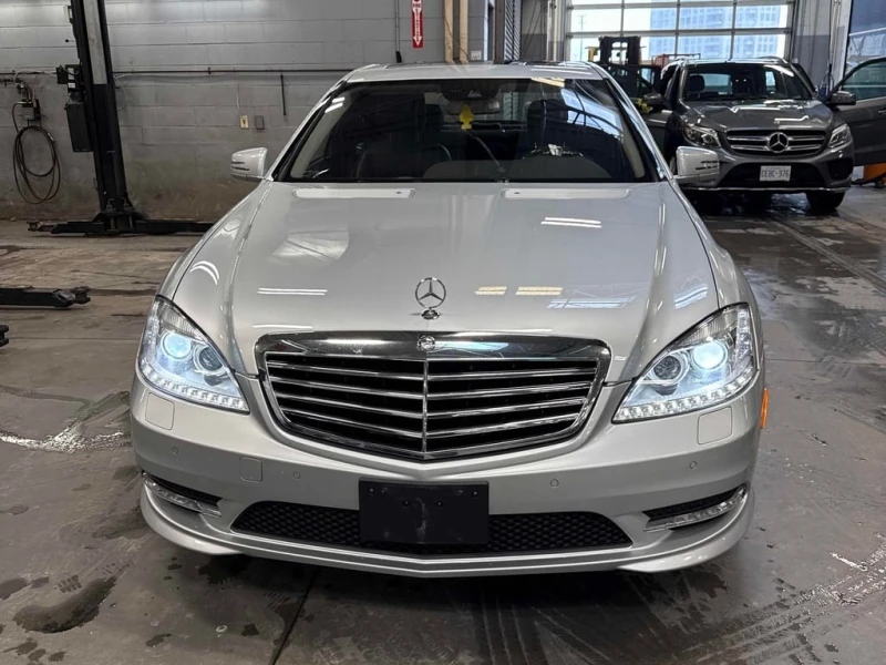 Mercedes-Benz S 550 2012 4MATIC * ПРЕДСТАВИТЕЛСТВО НА MERCEDES* , снимка 2 - Автомобили и джипове - 52869739