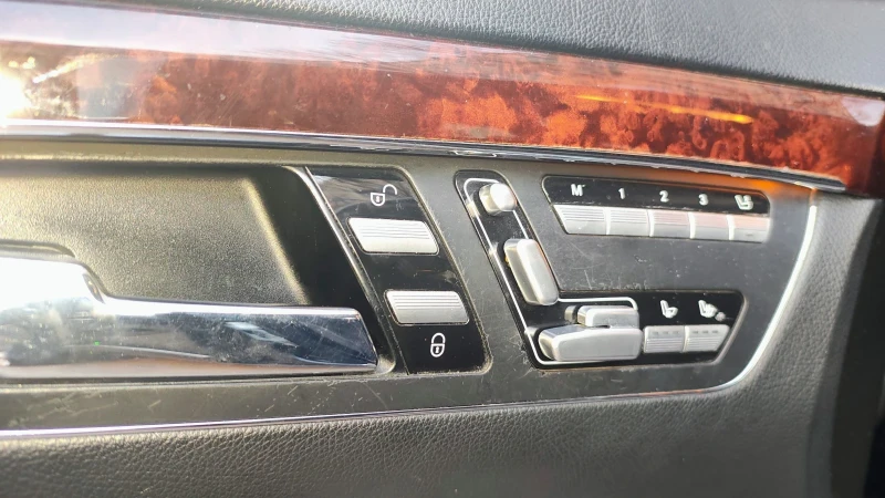 Mercedes-Benz S 350 BlueEfficiency 4 Matic, снимка 11 - Автомобили и джипове - 53145117