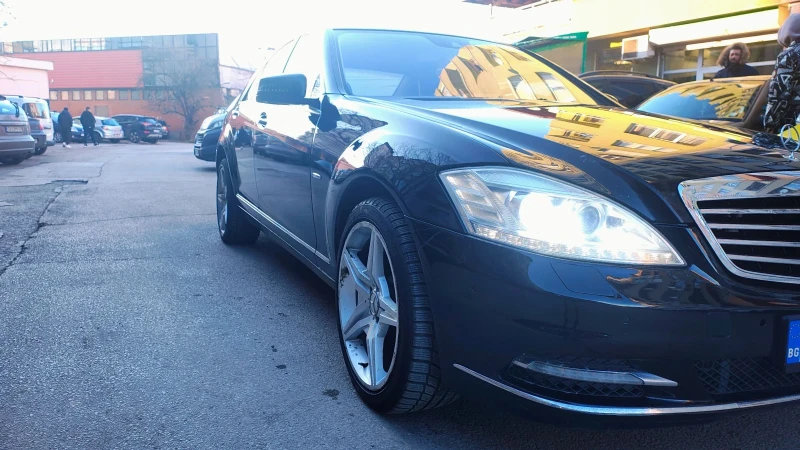 Mercedes-Benz S 350 BlueEfficiency 4 Matic, снимка 3 - Автомобили и джипове - 53145117