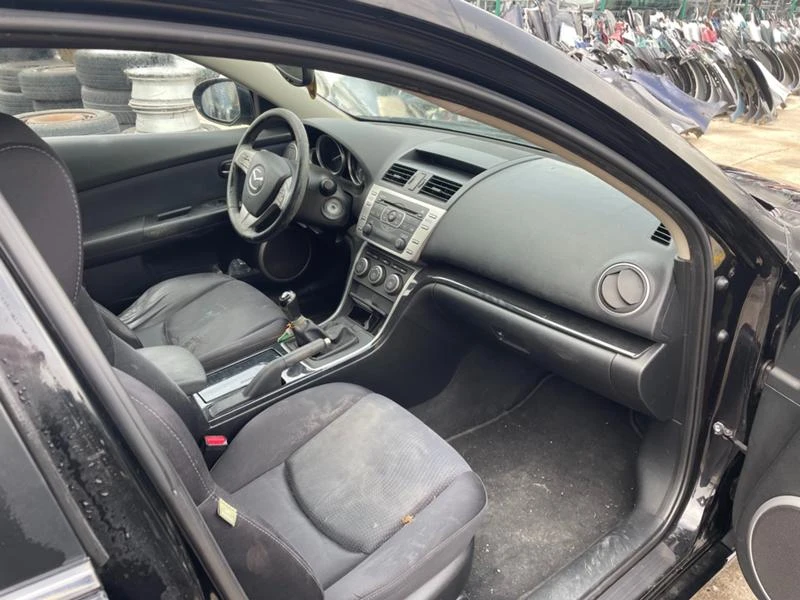 Mazda 6  2.0CD, снимка 7 - Автомобили и джипове - 36431078