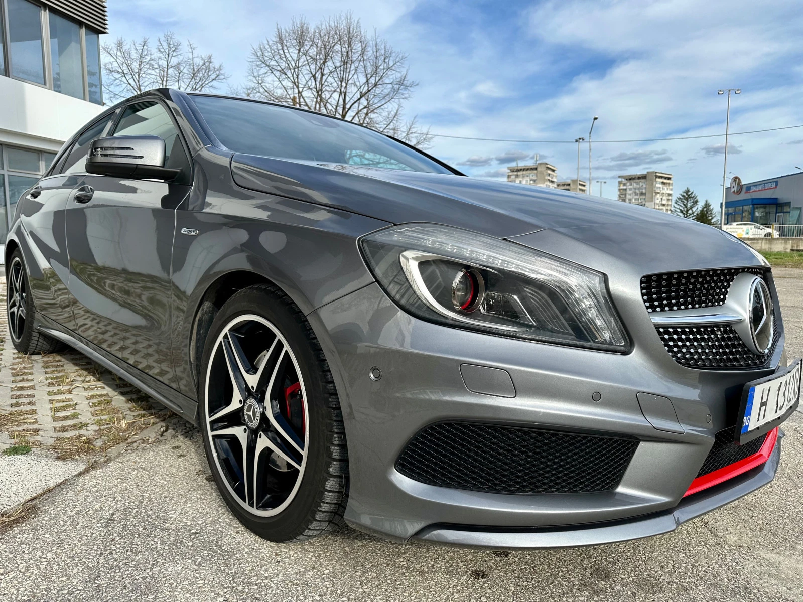 Mercedes-Benz A 250 Mercedes-Benz A 250 Sport Edition AMG - изображение 2