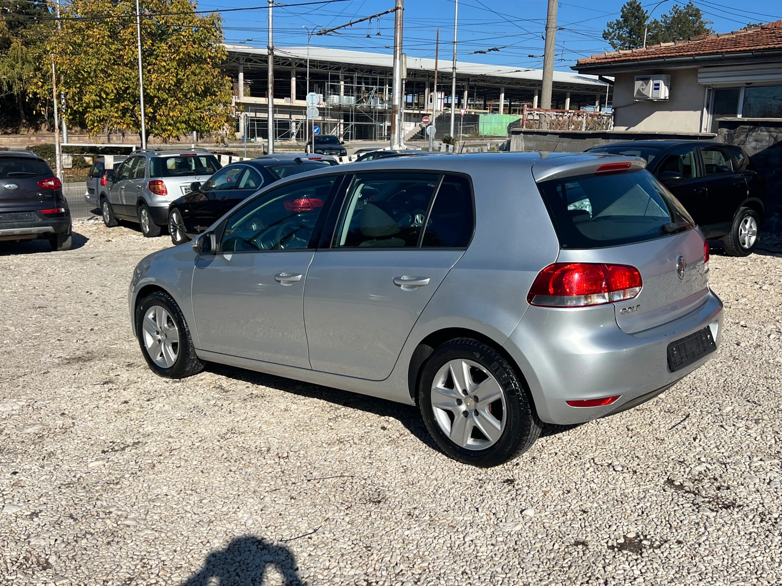 VW Golf 1.6 ФАБРИЧНА ГАЗ - изображение 3