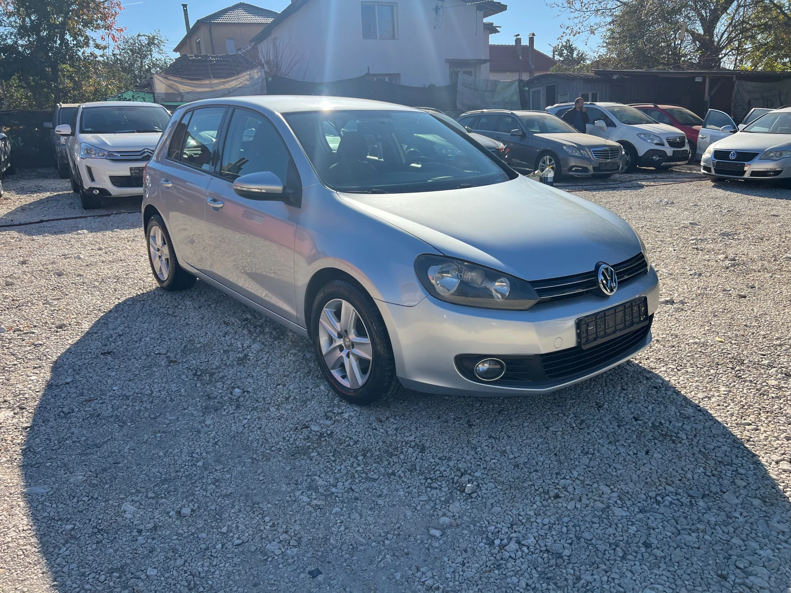 VW Golf 1.6 ФАБРИЧНА ГАЗ - изображение 7