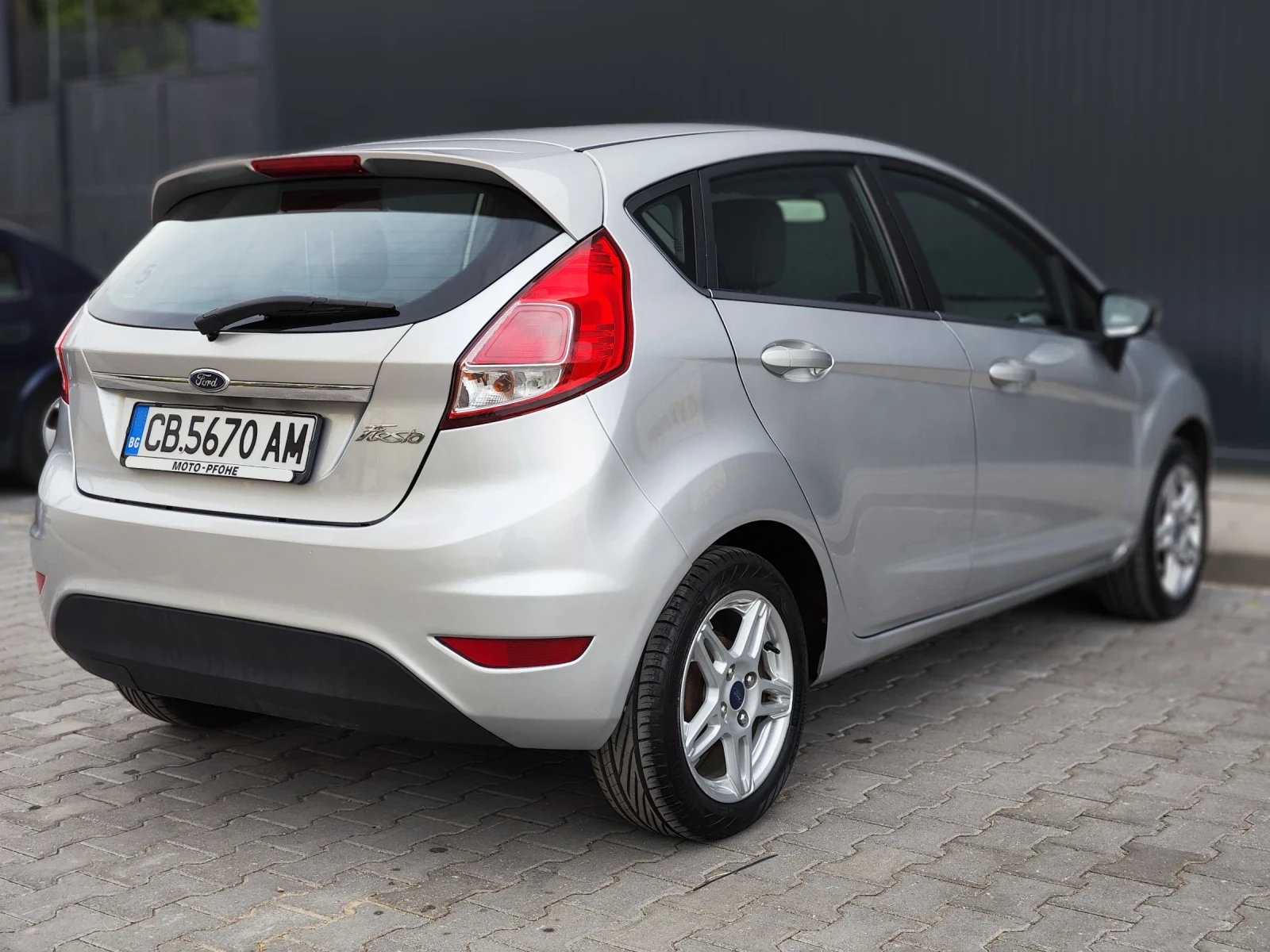 Ford Fiesta 1, 6TDCI - TITANIUM - изображение 8