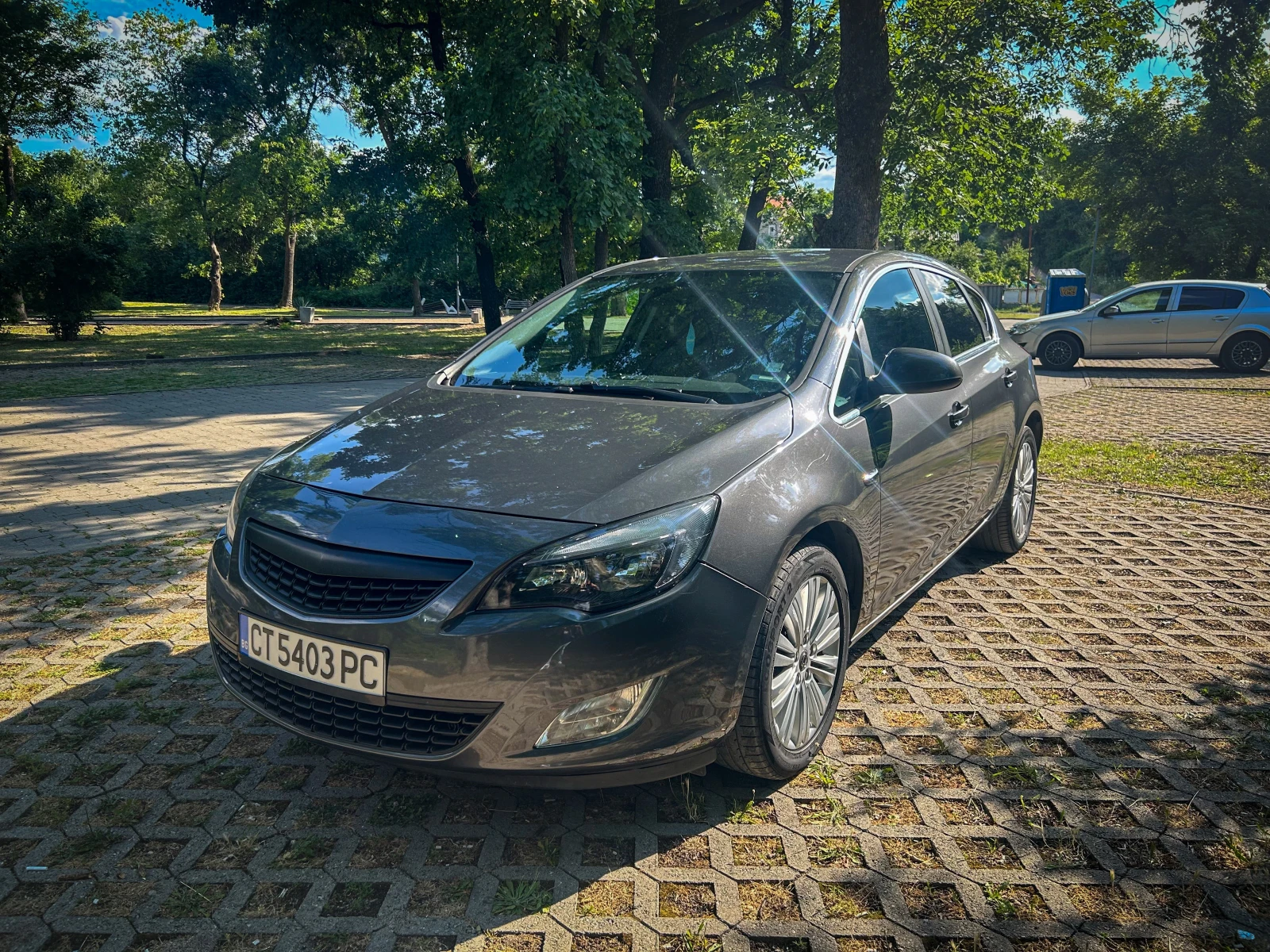 Opel Astra J 1.7 CDTI NAVI COSMO - изображение 5