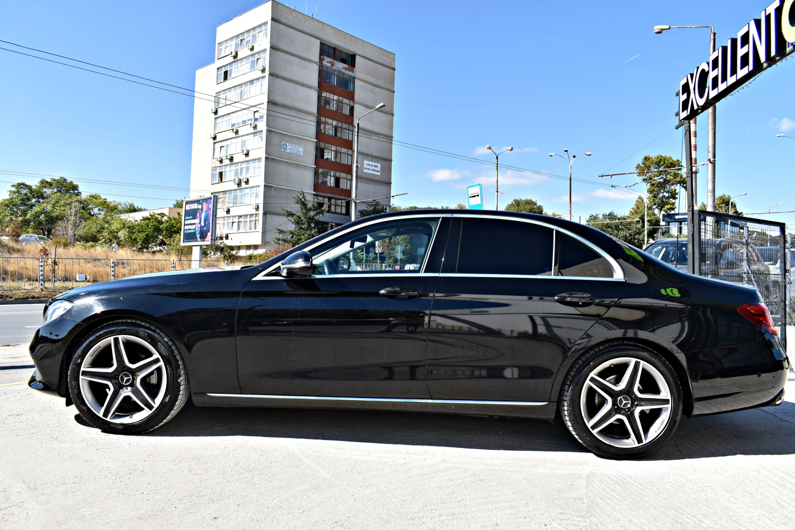 Mercedes-Benz E 220 DIGITAL* 9G* CAMERA* FULL-LED - изображение 2