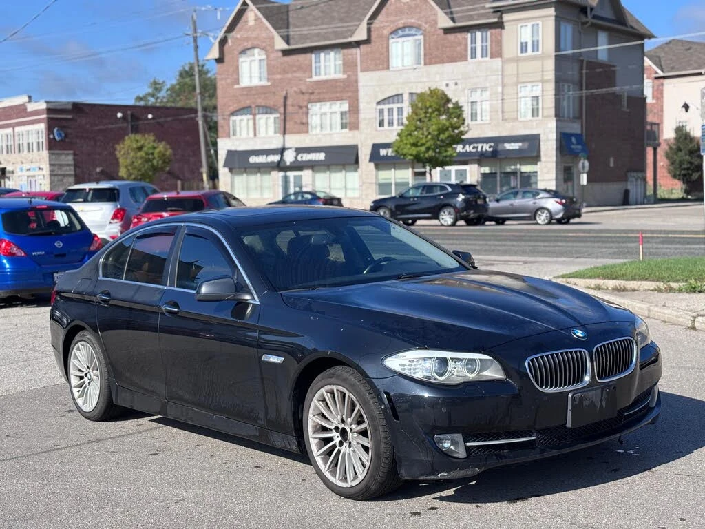 BMW 535 xDrive* HeadUp* АвтоКредит* (ЦЕНА ДО БГ) - изображение 3