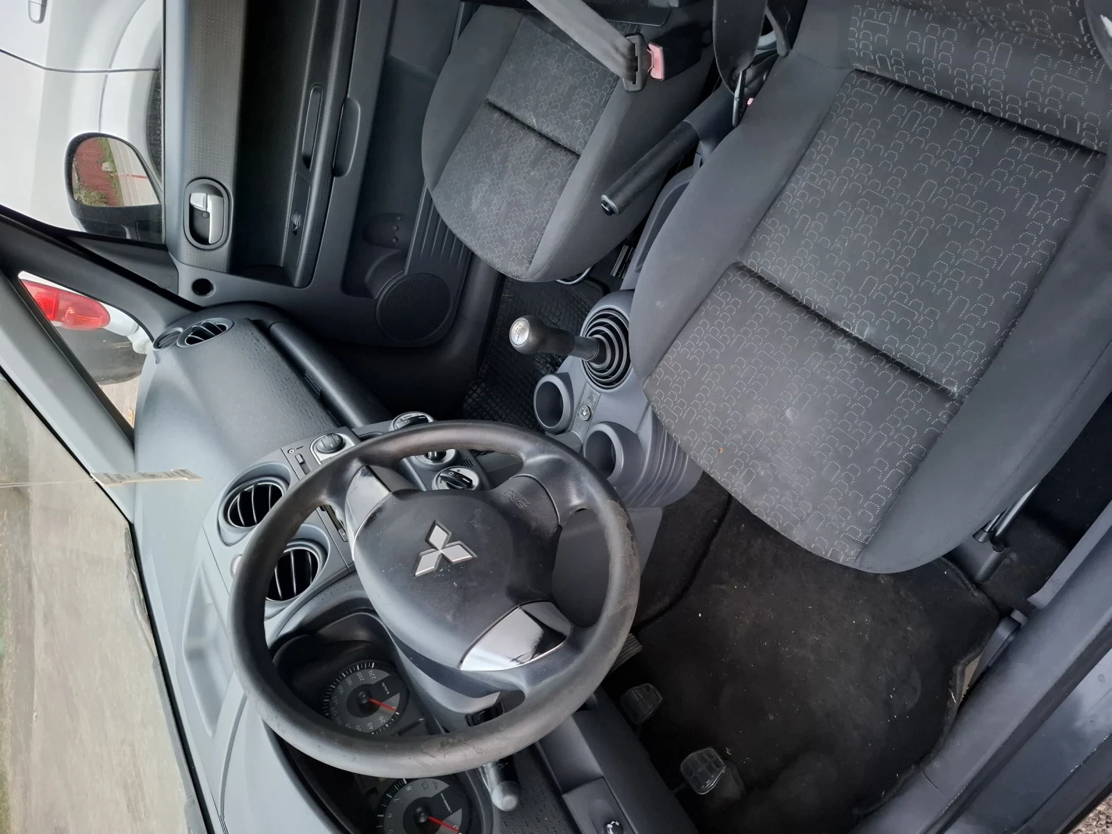 Mitsubishi Colt | Mobile.bg — изображение 4