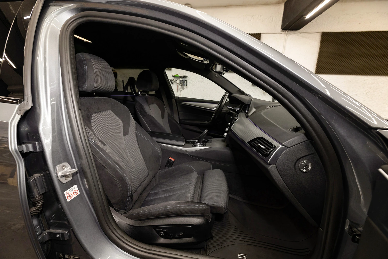 BMW 530 XDRIVE M- | Mobile.bg   9