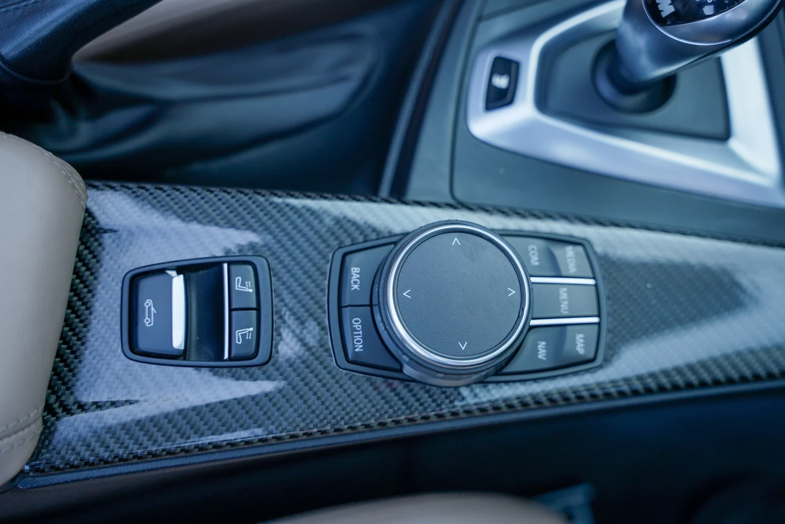 BMW M4 | Mobile.bg � ����������� 10