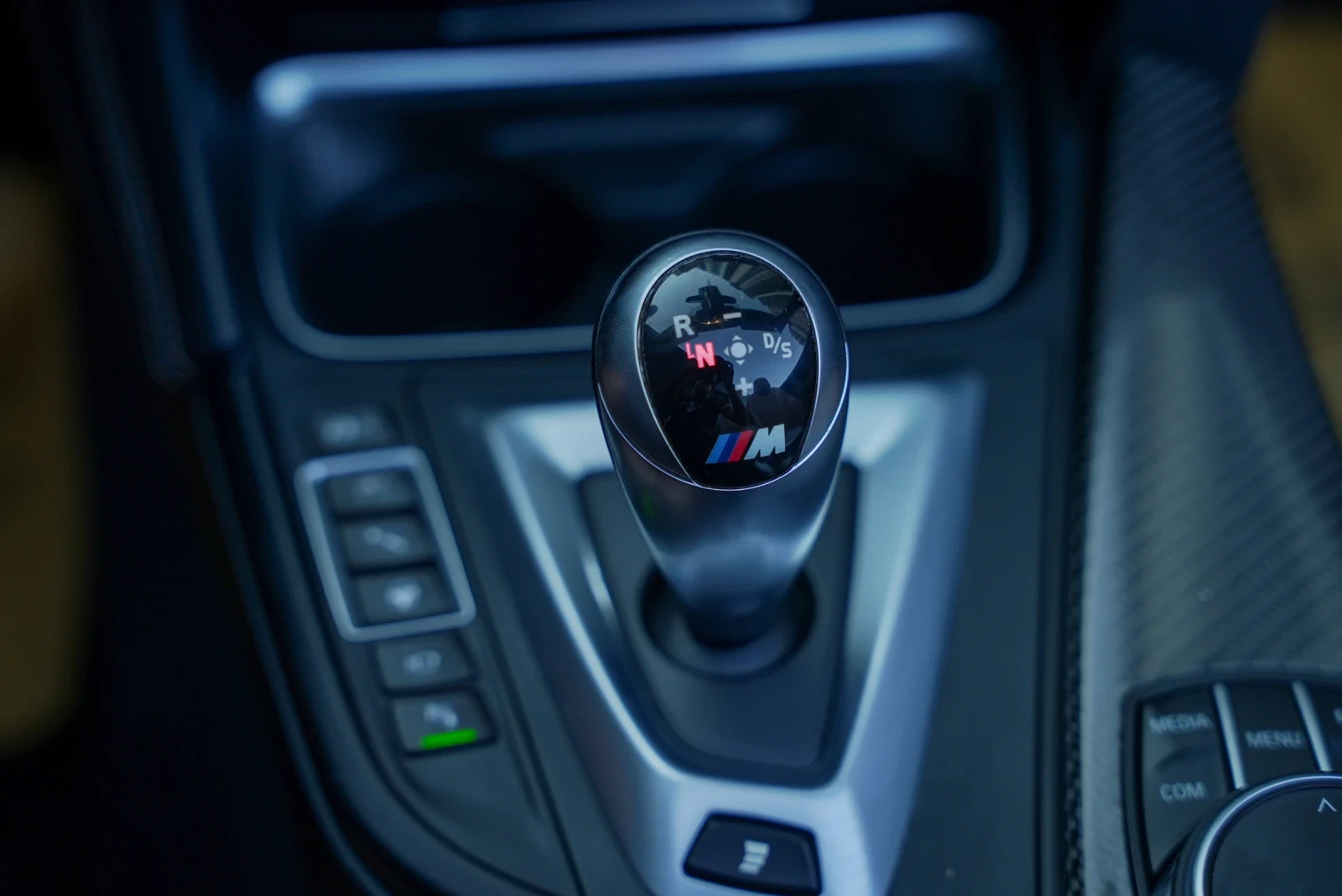 BMW M4 | Mobile.bg � ����������� 15