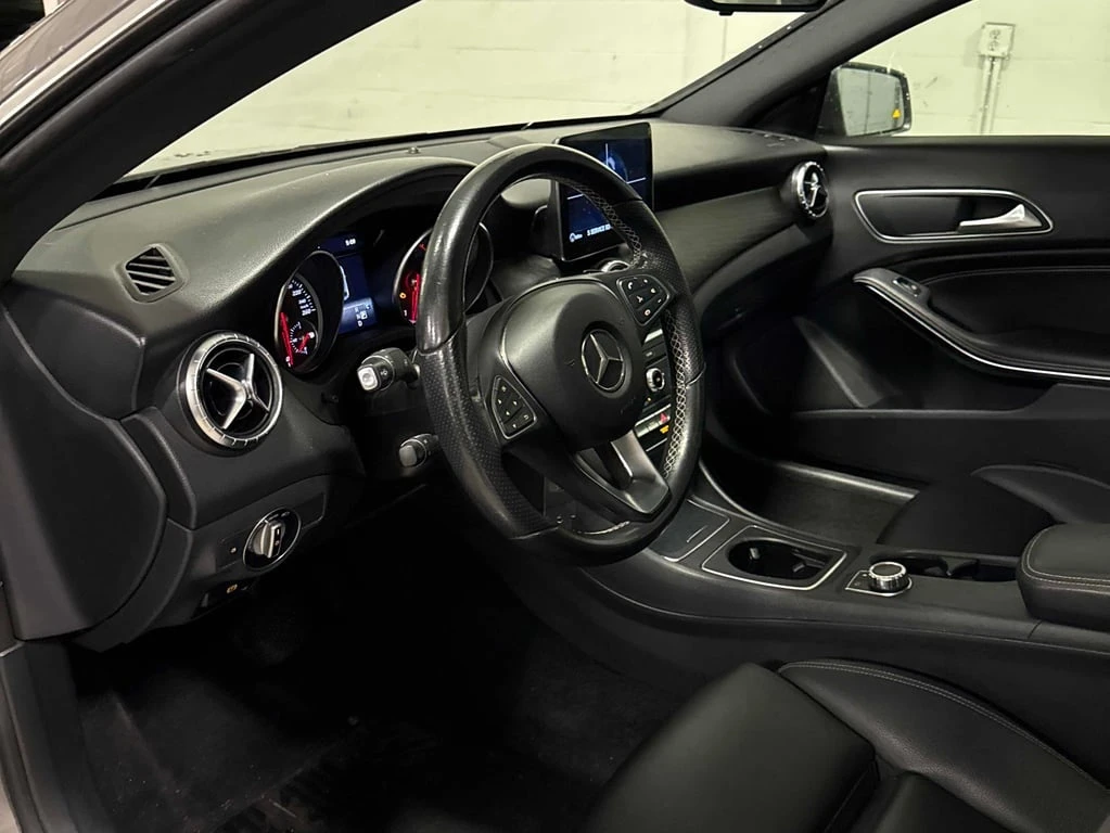 Mercedes-Benz CLA 250 | CARFAX| ��������| ����| ��������������� | Mobile.bg � ����������� 7