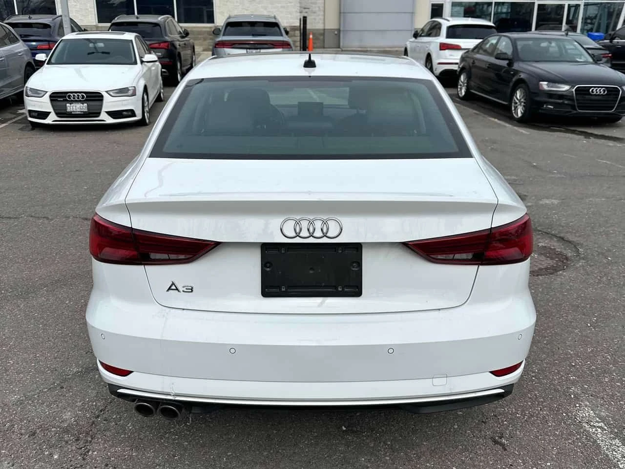 Audi A3 * Komfort * CARFAX * Шибeдах * Подгрев * , снимка 5 - Автомобили и джипове - 53934639