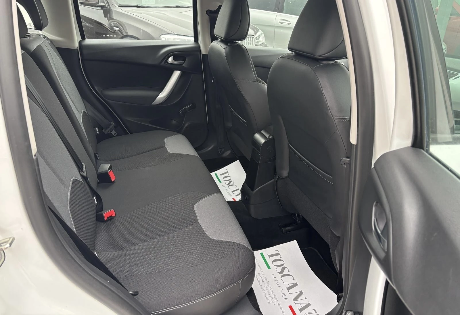 Citroen C3 1.4i* ГАЗ* 73k.c.* , снимка 9 - Автомобили и джипове - 53954388