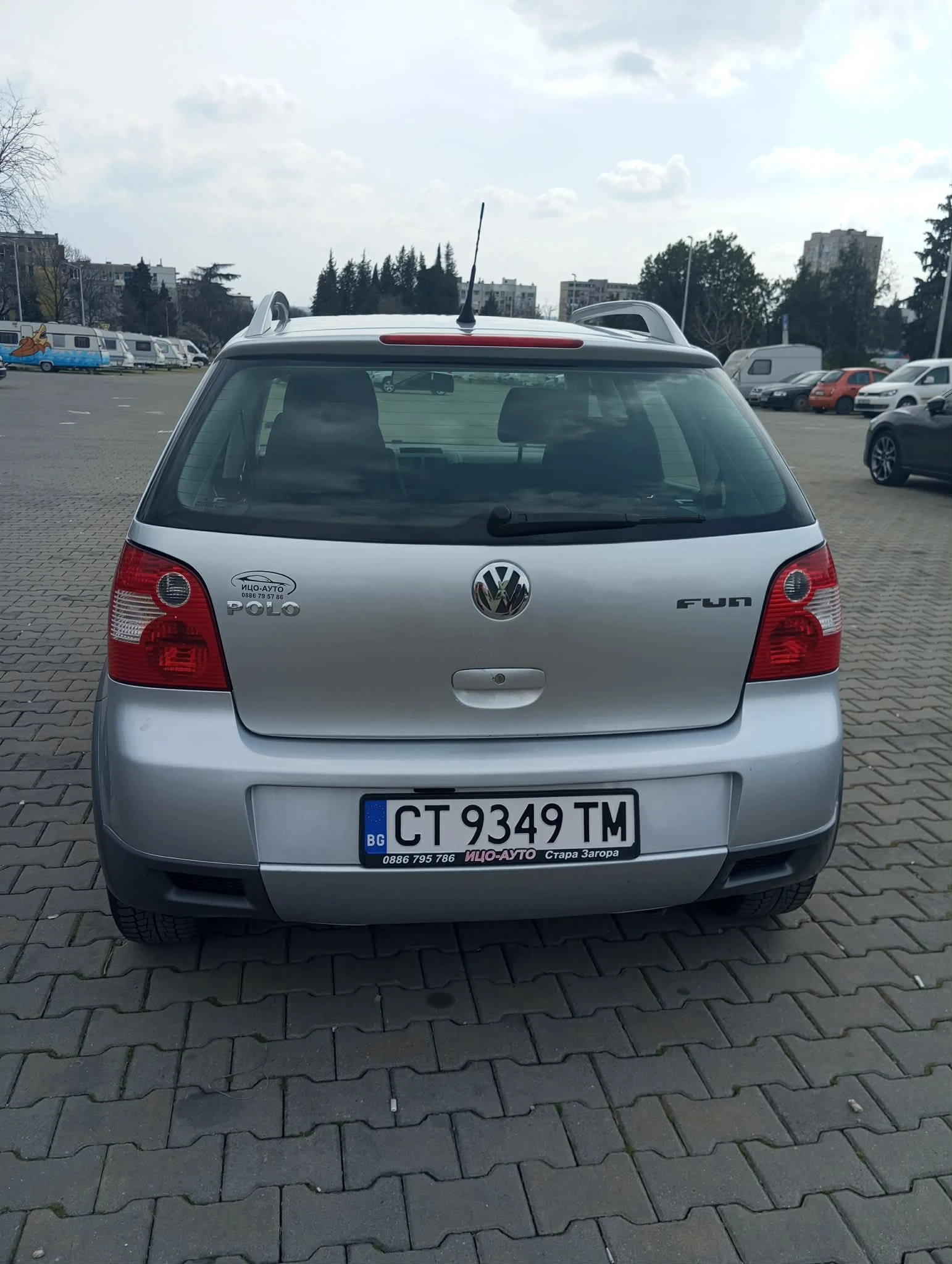 VW Polo FUN, снимка 2 - Автомобили и джипове - 54049609