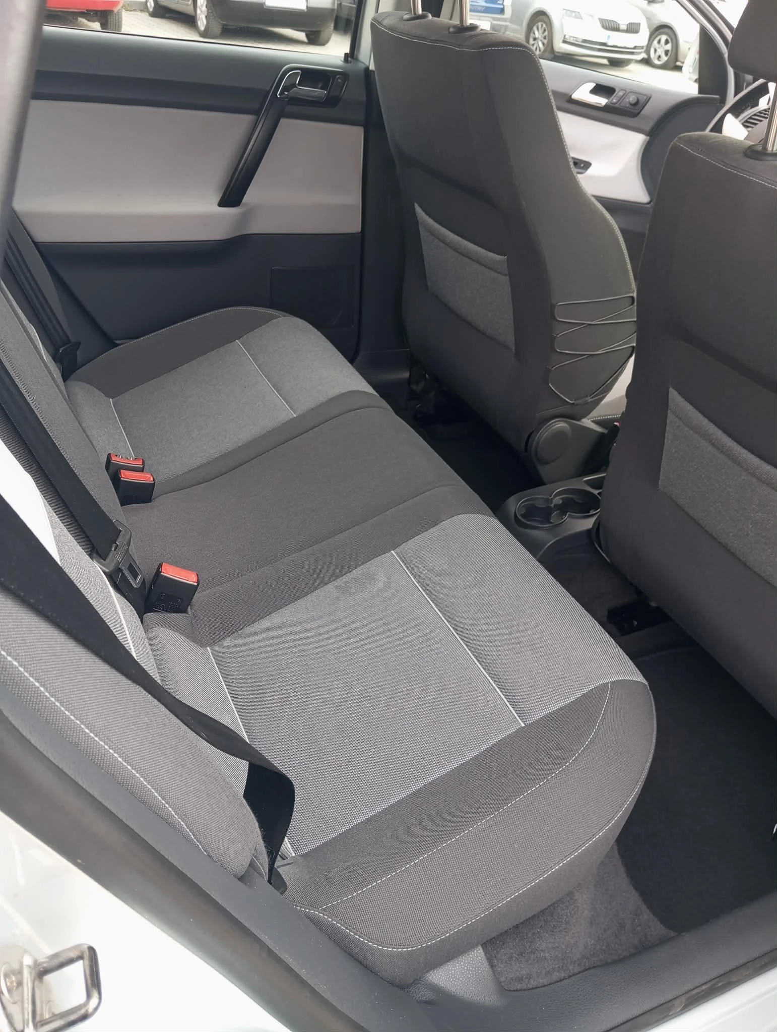 VW Polo FUN, снимка 5 - Автомобили и джипове - 54049609