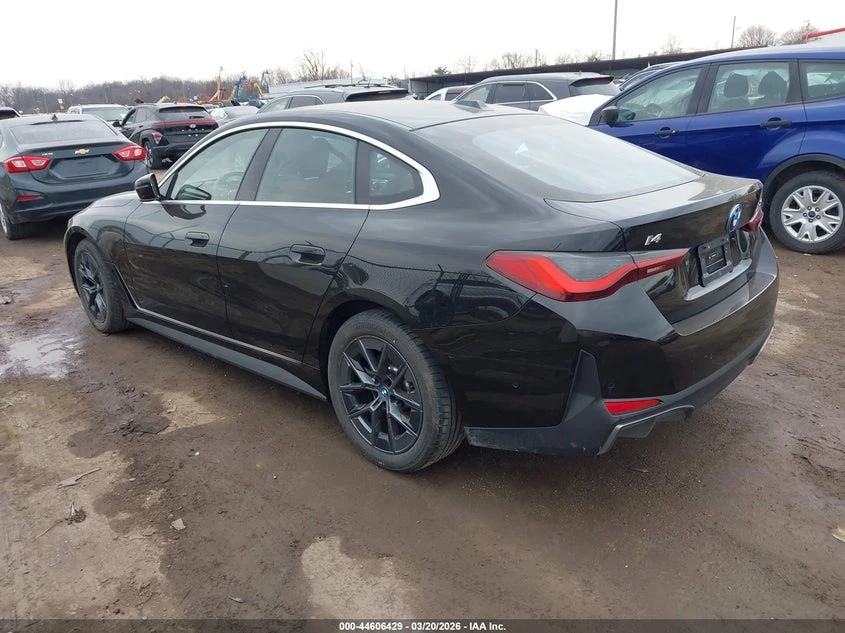 BMW i4 xDrive40 Gran Coupe, снимка 2 - Автомобили и джипове - 54217206