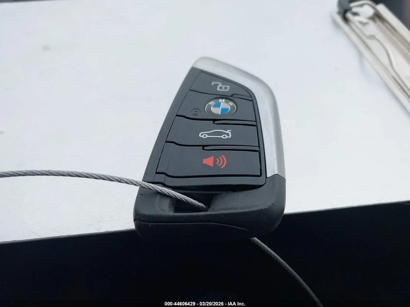 BMW i4 xDrive40 Gran Coupe, снимка 12 - Автомобили и джипове - 54217206