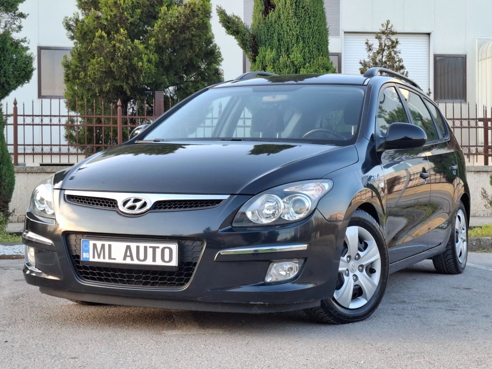 Hyundai I30 1.4i 105hp * EURO 4 * КЛИМАТРОНИК * ЛИЗИНГ * , снимка 4 - Автомобили и джипове - 54230607