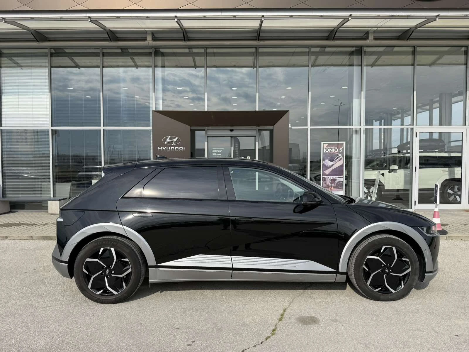 Hyundai Ioniq 5 SPECIAL EDITION, снимка 6 - Автомобили и джипове - 54318051