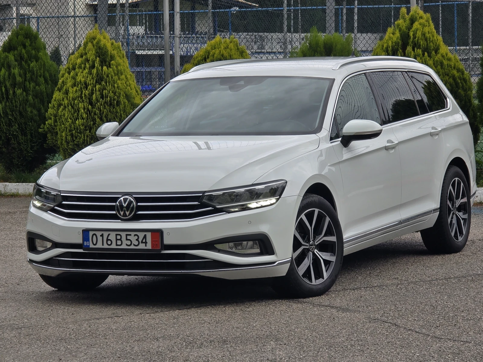 VW Passat Топ състояние продажба на лизинг 100% одобрение, снимка 5 - Автомобили и джипове - 54485204