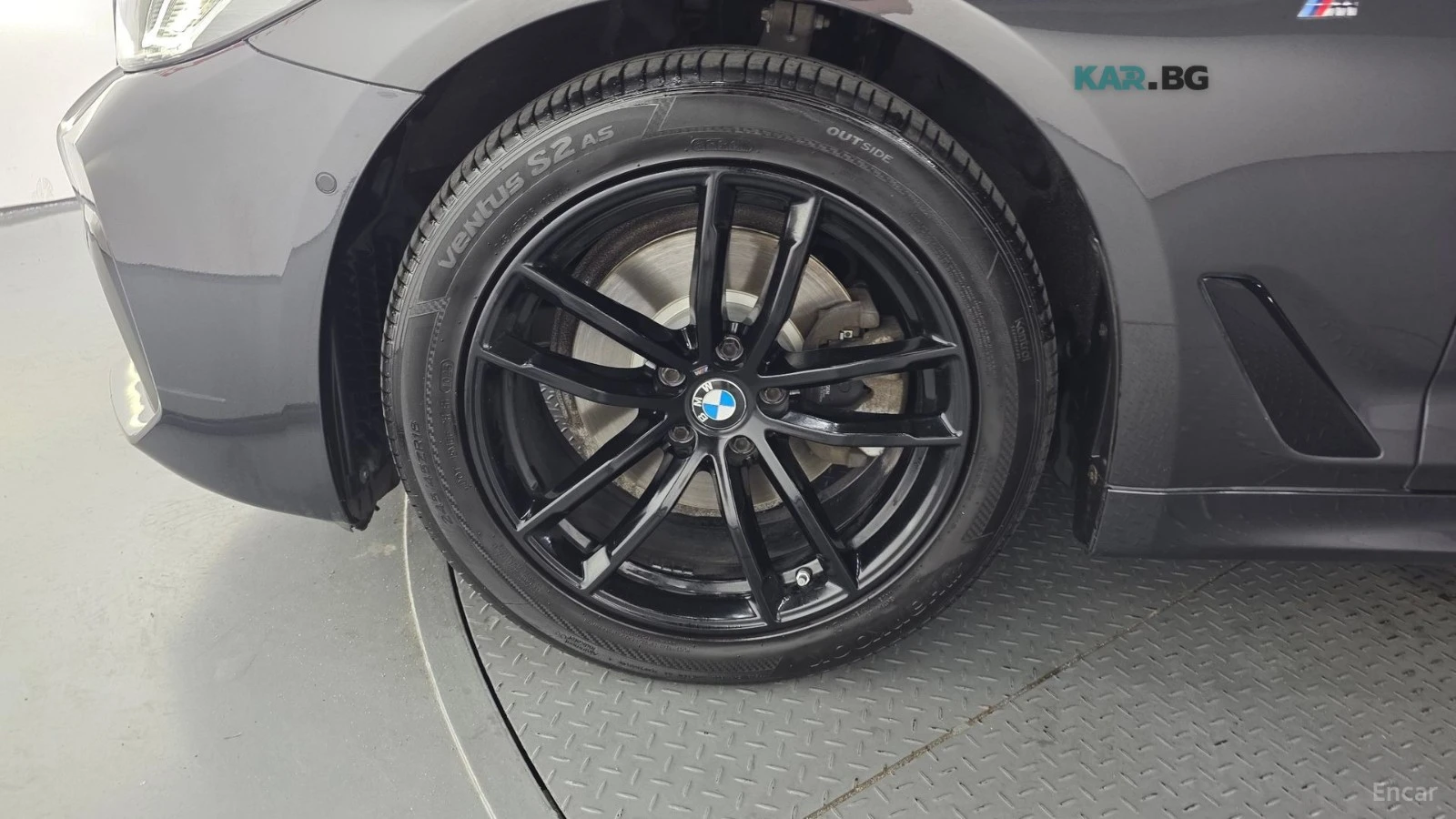 BMW 520 HEAD-UP/KEYLESS/KAMEPA/LANE DEPARTURE, снимка 5 - Автомобили и джипове - 54728322