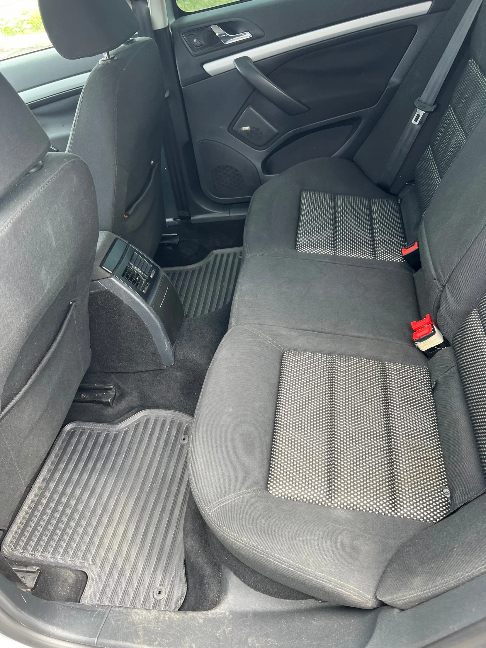 Skoda Octavia Scout, снимка 8 - Автомобили и джипове - 54795110