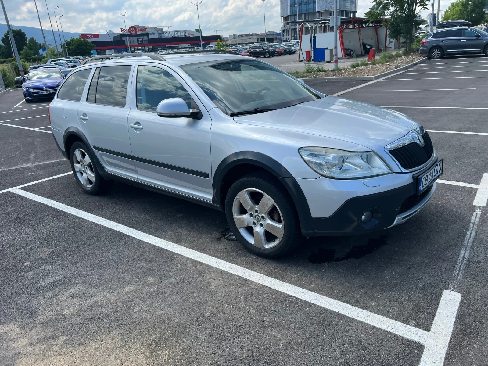 Skoda Octavia Scout, снимка 4 - Автомобили и джипове - 54795110