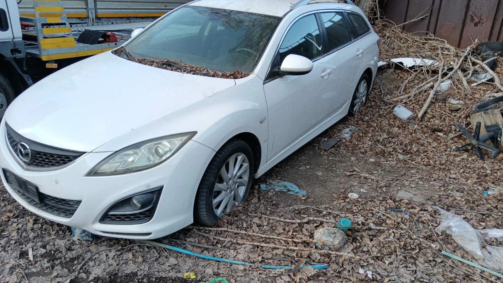 Mazda 6 2.2CDI, снимка 3 - Автомобили и джипове - 54812205