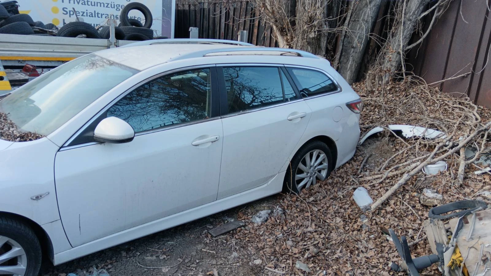 Mazda 6 2.2CDI, снимка 2 - Автомобили и джипове - 54812205
