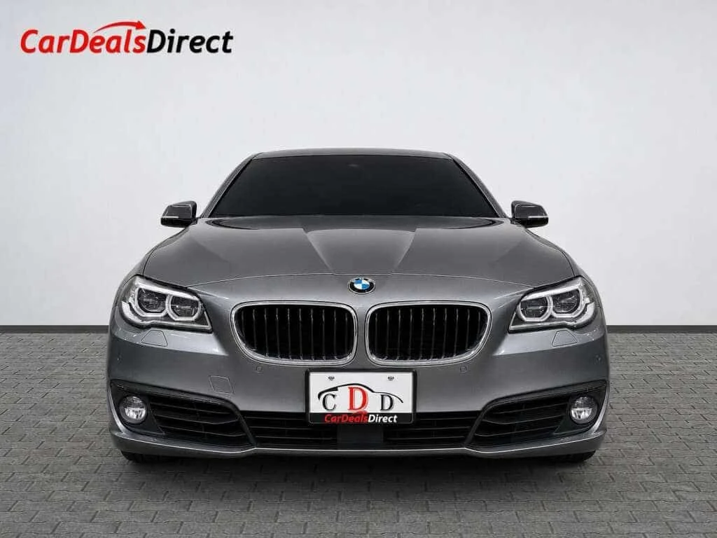 BMW 535 * AWD | Clean Carfax | Heated Seats | Sunroof | Ba, снимка 2 - Автомобили и джипове - 54874188