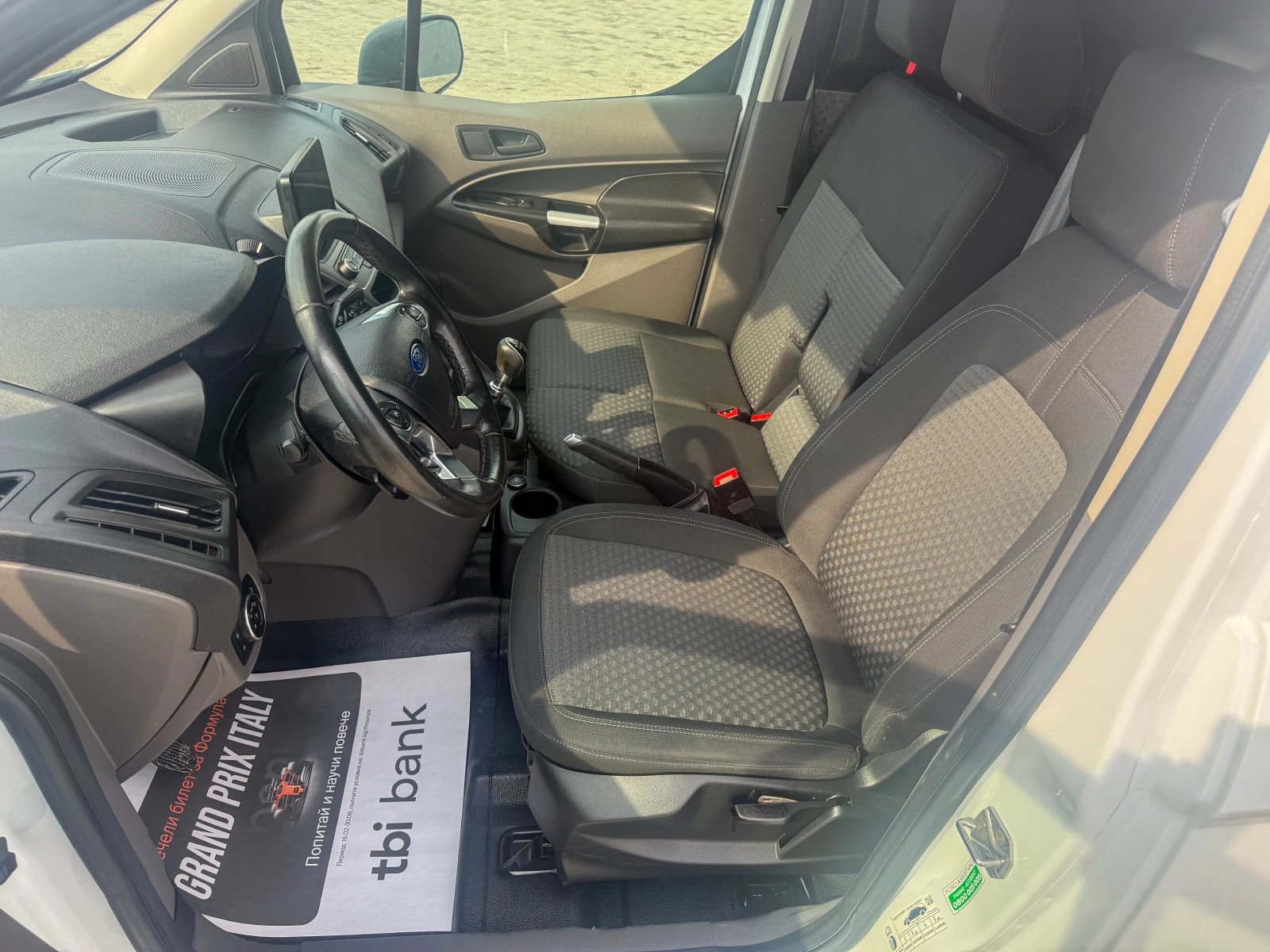 Ford Connect 1.5tdci 120 ks Long Собствен лизинг !!, снимка 16 - Автомобили и джипове - 55003941