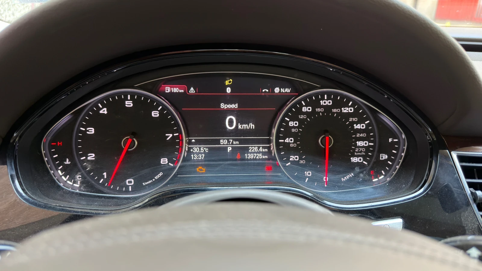Audi A8, снимка 5 - Автомобили и джипове - 55150653