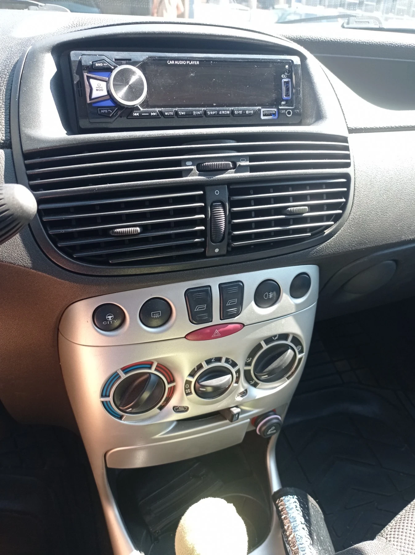 Fiat Punto, снимка 3 - Автомобили и джипове - 55826592