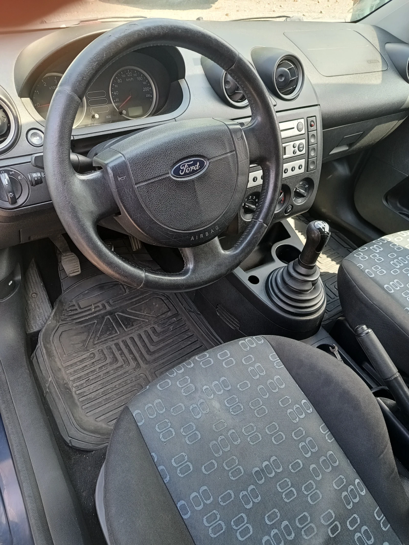 Ford Fiesta, снимка 11 - Автомобили и джипове - 55893906