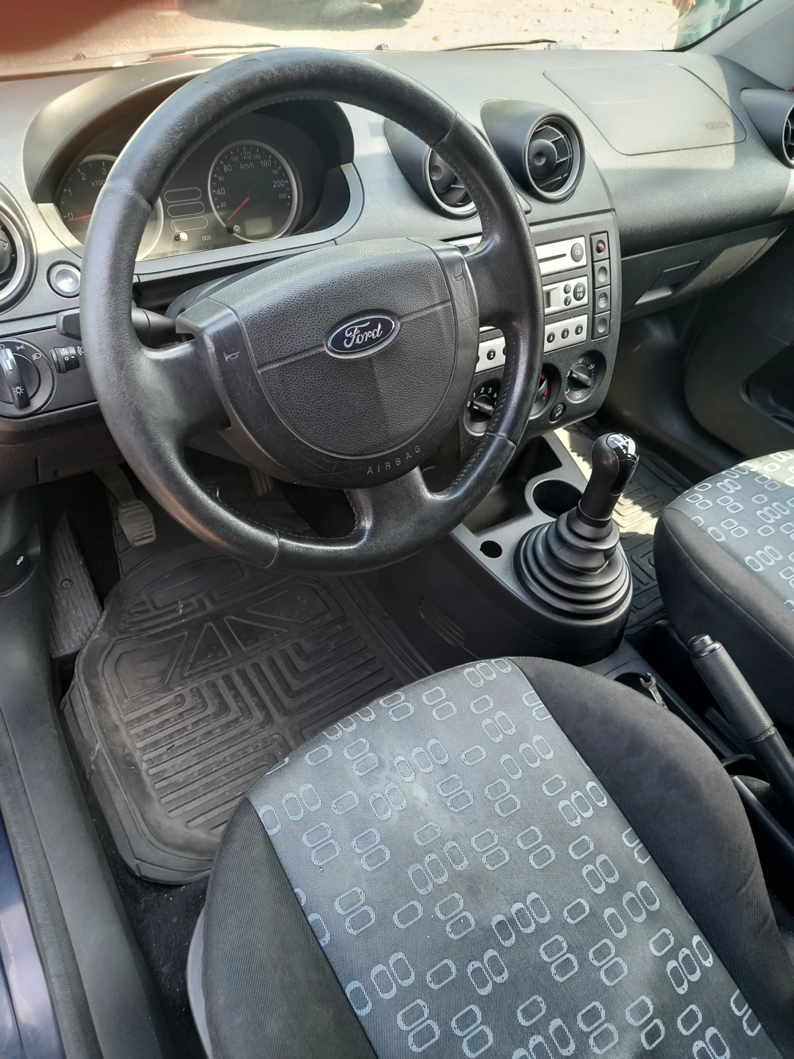 Ford Fiesta, снимка 10 - Автомобили и джипове - 55893906