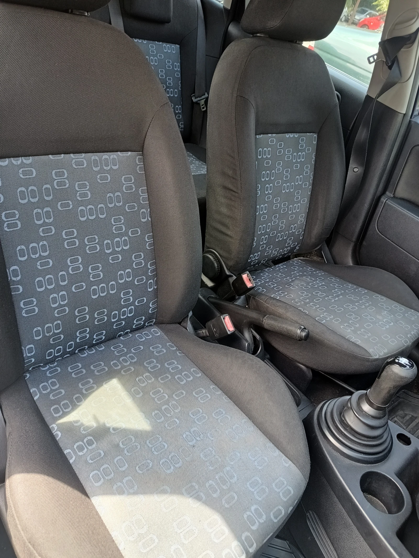Ford Fiesta, снимка 8 - Автомобили и джипове - 55893906
