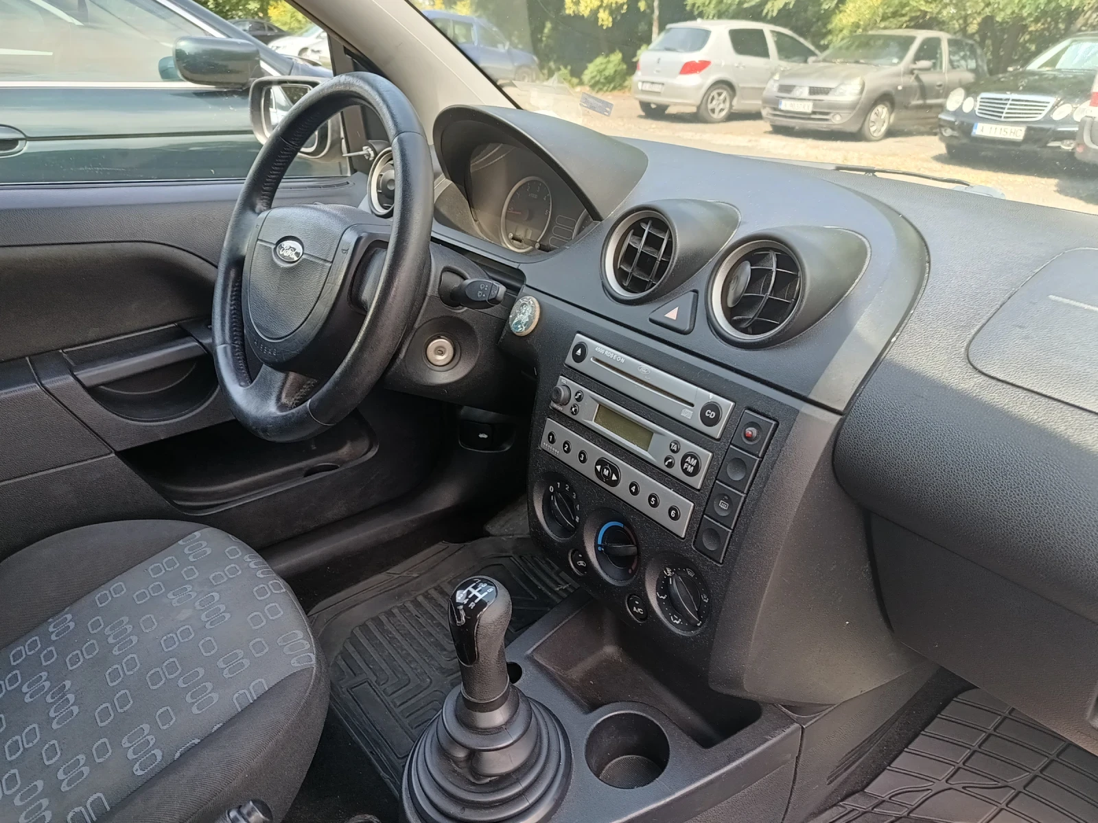 Ford Fiesta, снимка 7 - Автомобили и джипове - 55893906