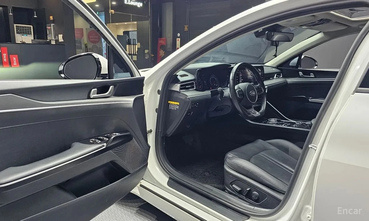 Kia K5 * 1.6 Turbo * ЦЕНА ДО БГ, снимка 5 - Автомобили и джипове - 55886609