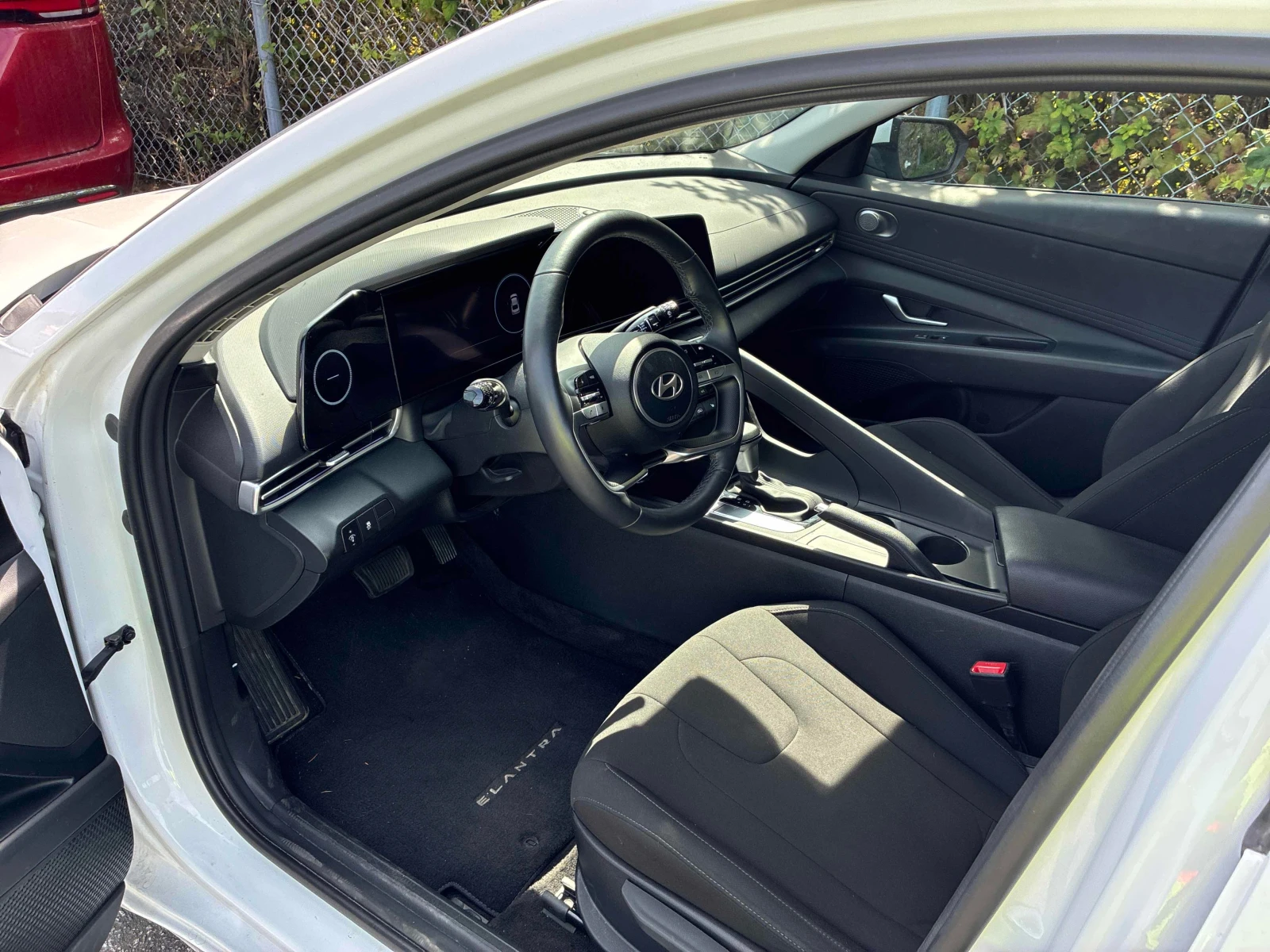 Hyundai Elantra PREFFERED| PANO| ����� ������| ��������| 2 �����|  | Mobile.bg � ����������� 5