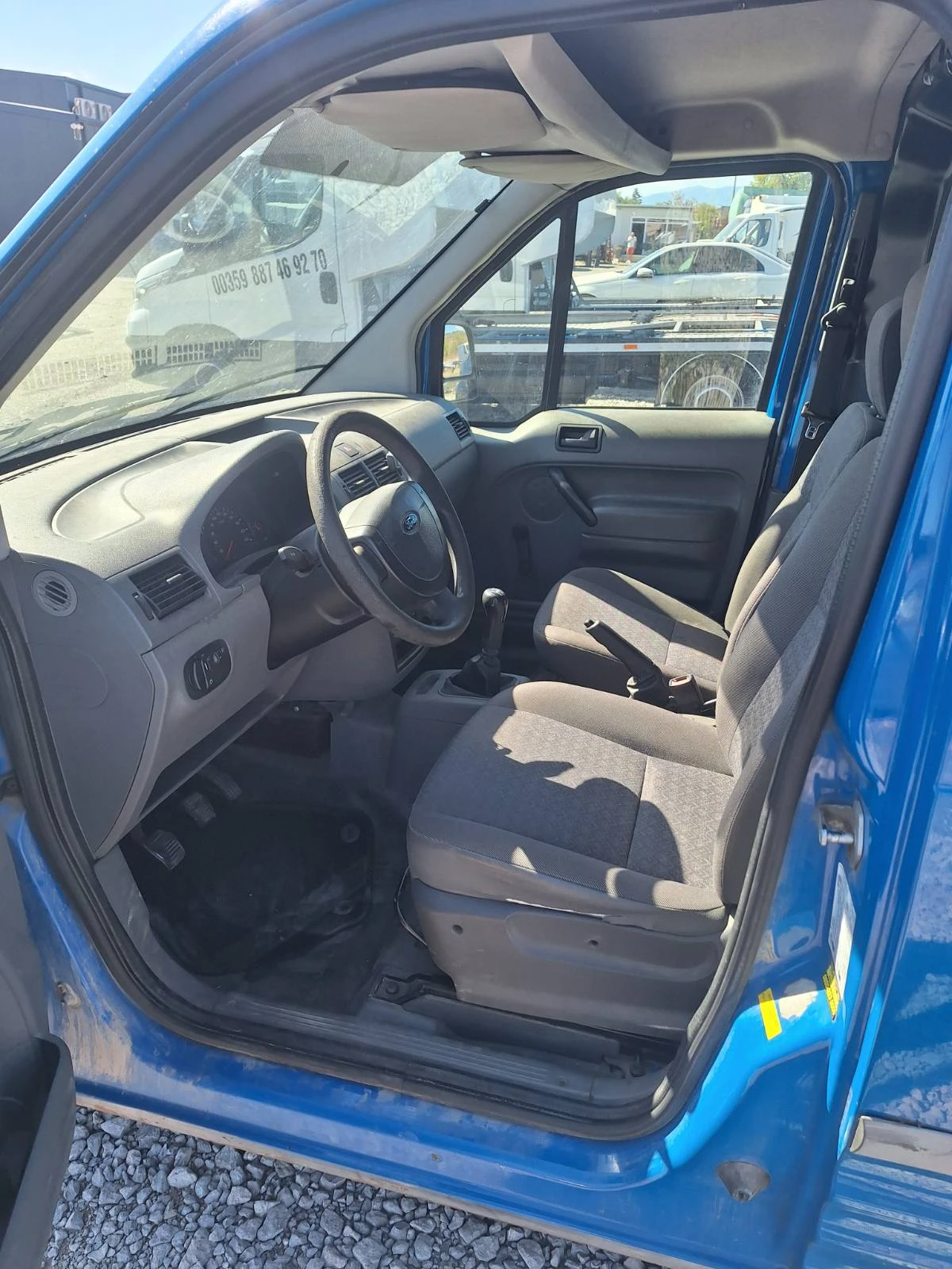Ford Connect 1.8, снимка 9 - Автомобили и джипове - 56071795